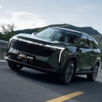 Российский Geely Atlas получил полный привод и классический автомат